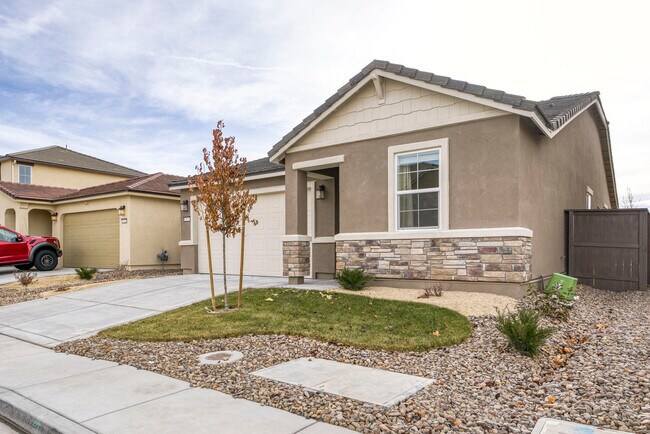 Building Photo - 2021 Maradona Dr