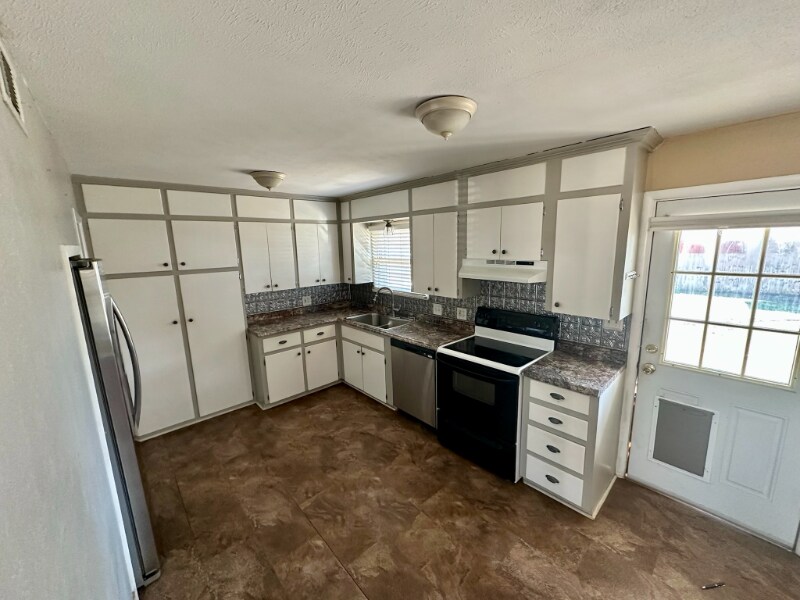 Building Photo - 4309 Randel Dr