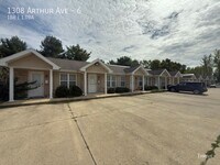 Building Photo - 1308 Arthur Ave