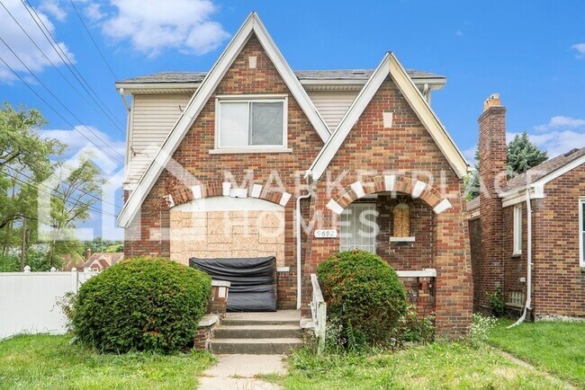 Primary Photo - 9692 Outer Dr E