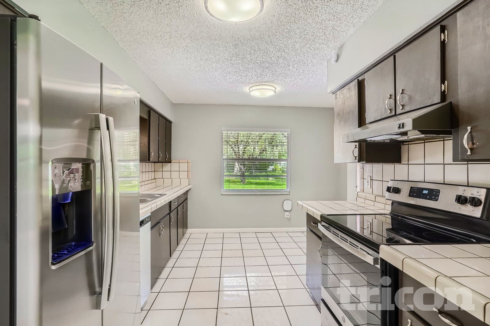 Building Photo - 1601 N Wills St