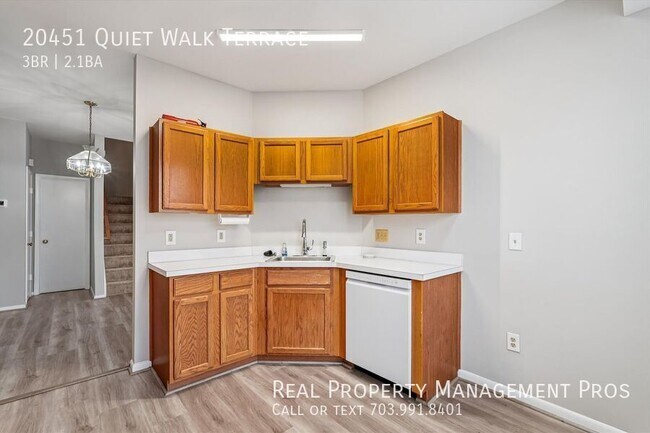 Building Photo - 20451 Quiet Walk Terrace