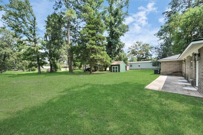 Building Photo - 13406 Shady Ln