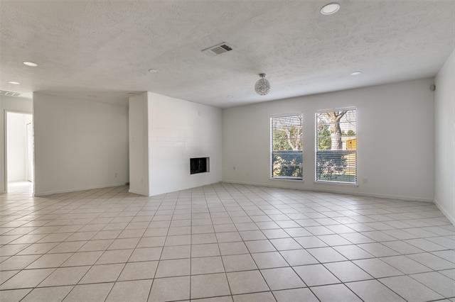 Building Photo - 3630 Dumas Trail