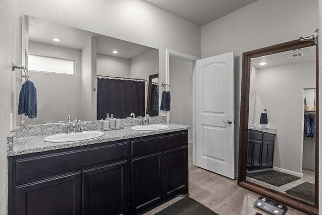 Building Photo - 7546 Starry Sky Ct