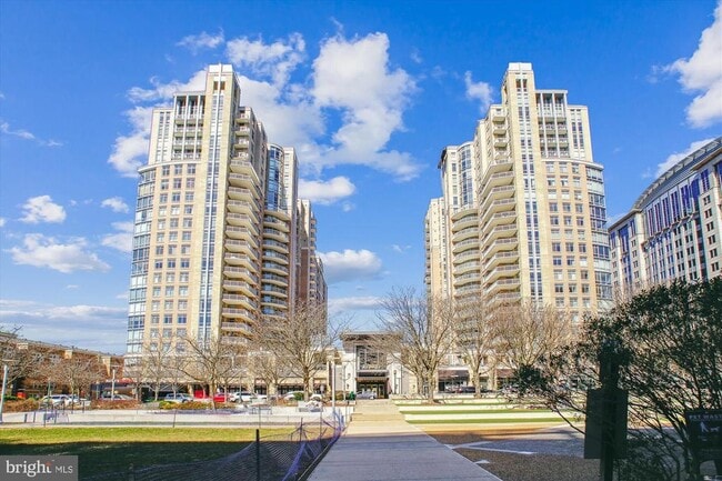 Building Photo - 1626 Waters Edge Ln