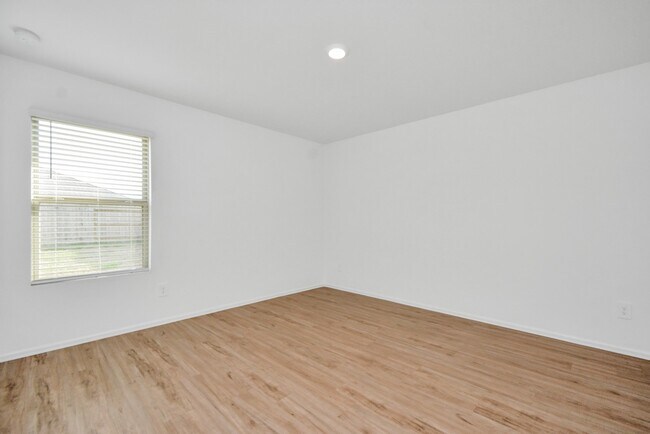 Building Photo - 24207 Becker Hollow Ln