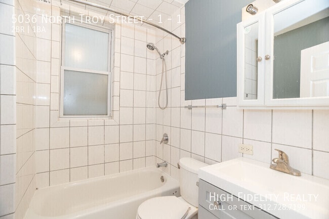 Building Photo - 5036 N Troy St