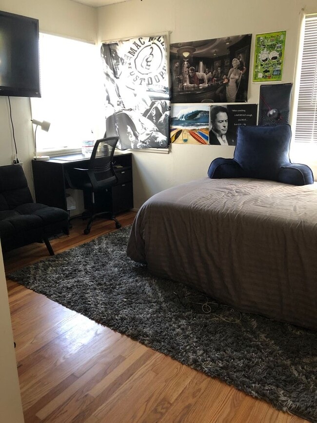 Building Photo - 6228 Stewart St