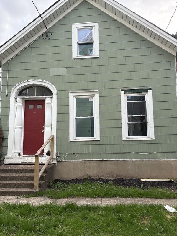Primary Photo - 145 Sixteenth Street
