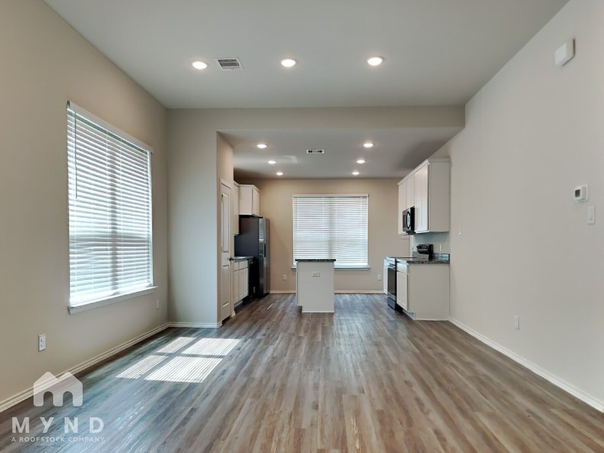 Building Photo - 11731 Miller Cir