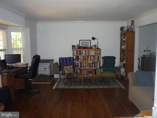Building Photo - 7033 Veering Ln