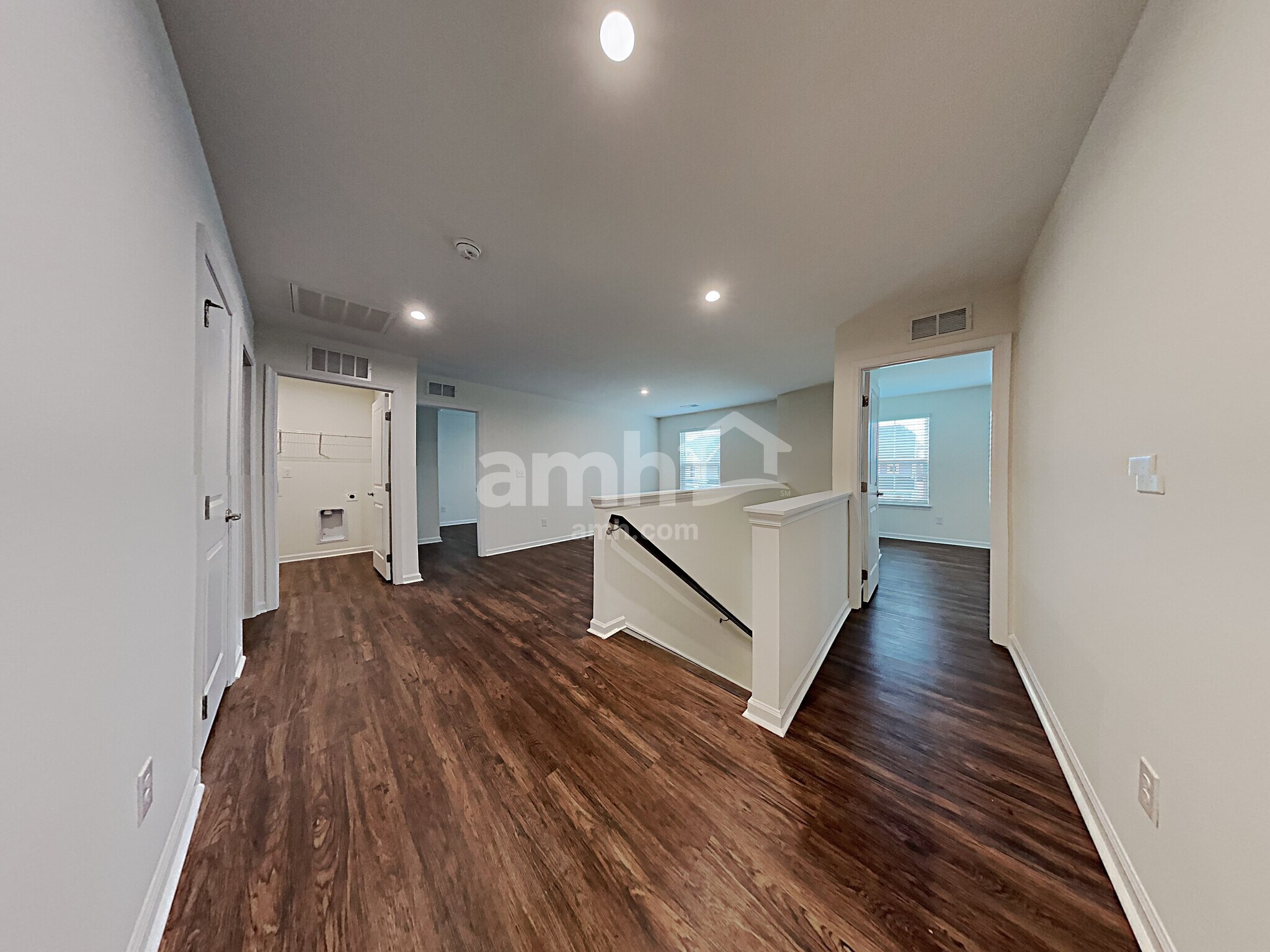 Building Photo - 5038 Twin River Dr