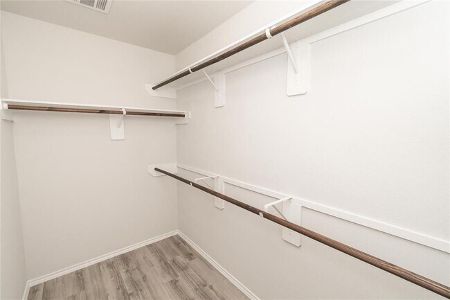Building Photo - 22407 Porter Mountain Trl