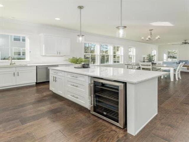 Building Photo - 419 Glenview Dr