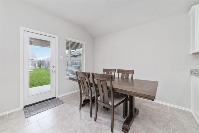 Building Photo - 4111 Rapallo Ct