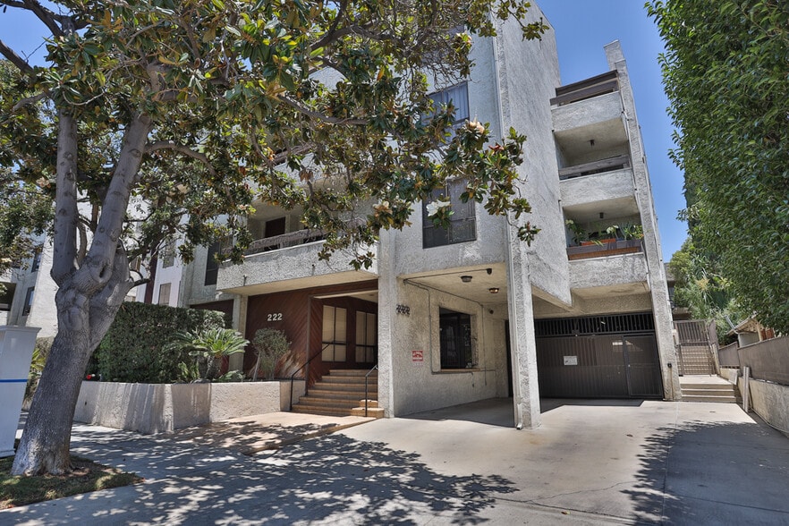 Building Photo - 222 N Rose St