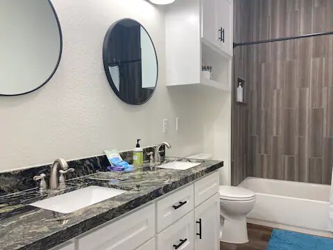 Building Photo - 8110 Helmers St