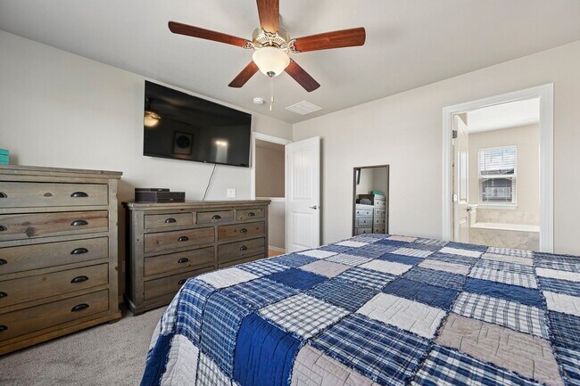 Building Photo - 6437 Vedder Dr