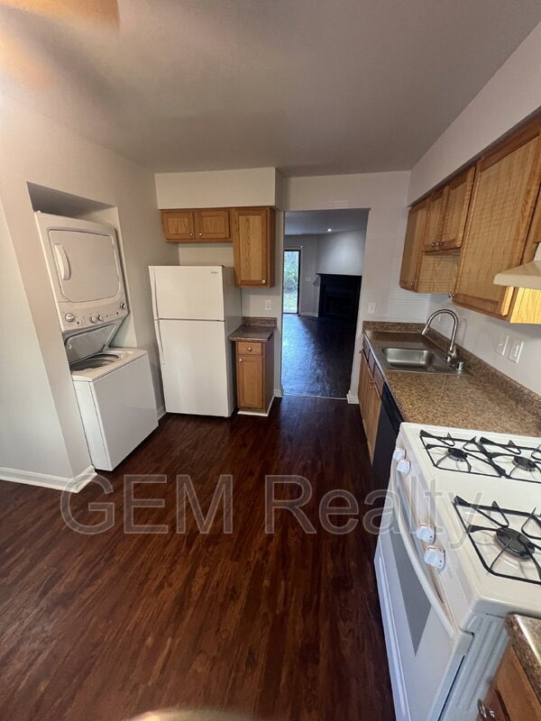 Building Photo - 10717 Greta Lynn Ct