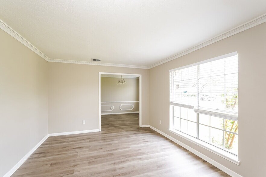 Building Photo - 14031 Crosshaven Dr