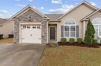 Building Photo - 3504 Ellsworth Dr