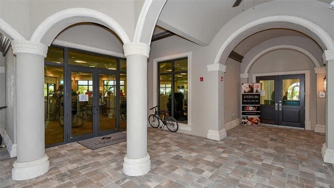Building Photo - 18114 Gawthrop Dr