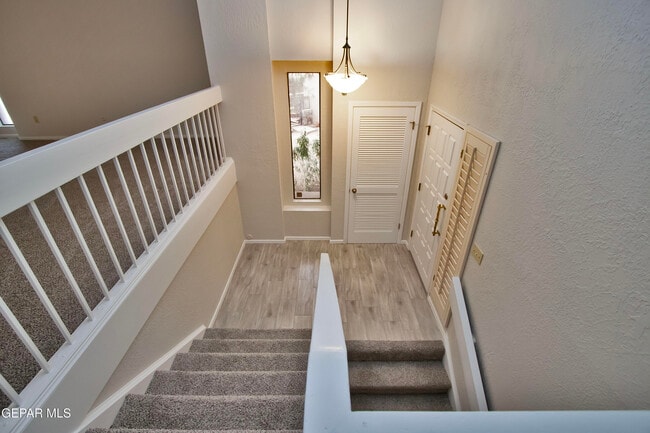 Building Photo - 5711 Mira Grande Dr