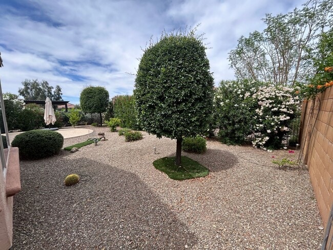 Building Photo - 26864 W Piute Ave