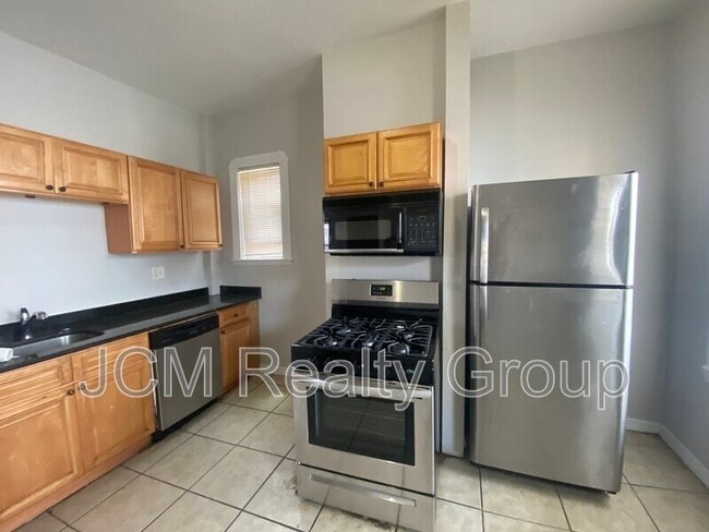 Primary Photo - 34 Speedwell St