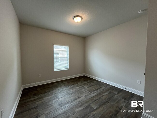 Building Photo - 14836 Dayton Cir