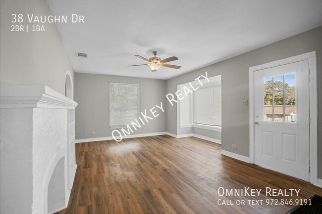 Building Photo - 38 Vaughn Dr