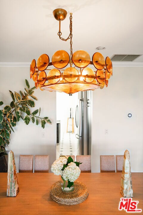 Building Photo - 4661 Bedel St