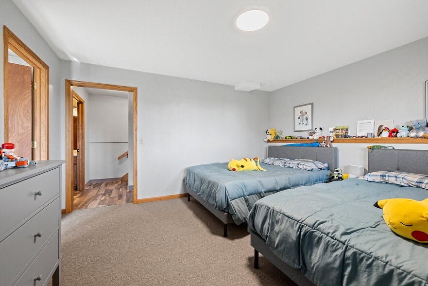 Building Photo - 371 Winnebago Ct