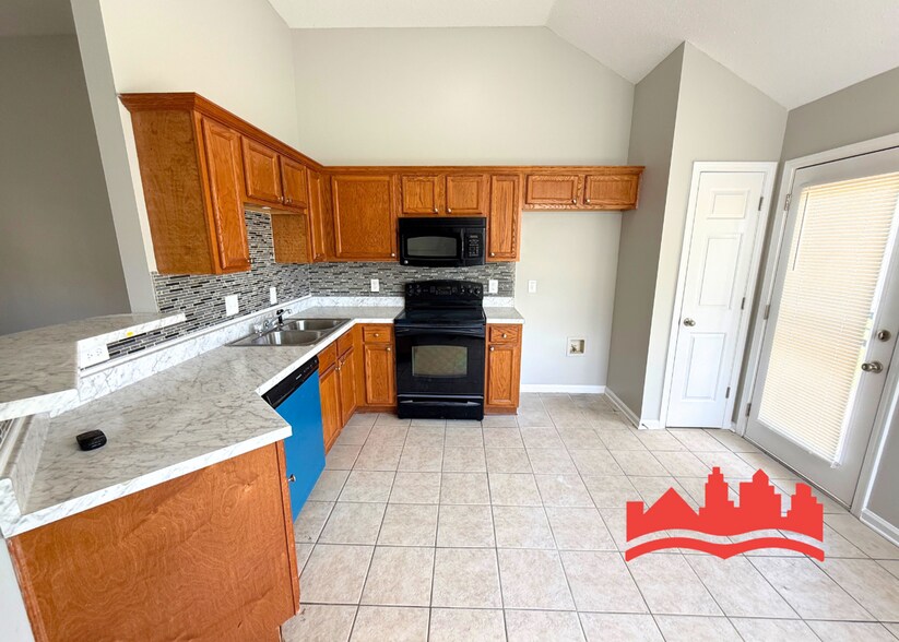 Building Photo - Spacious 3-Bedroom, 2-Bath Home for Rent!