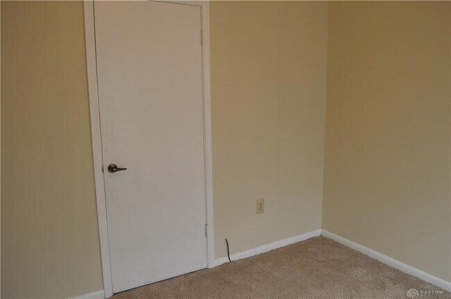 Building Photo - 1217 Robbins Run Ct