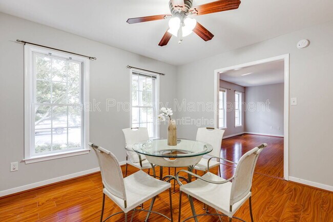 Building Photo - 5200 Parrish Creek Dr