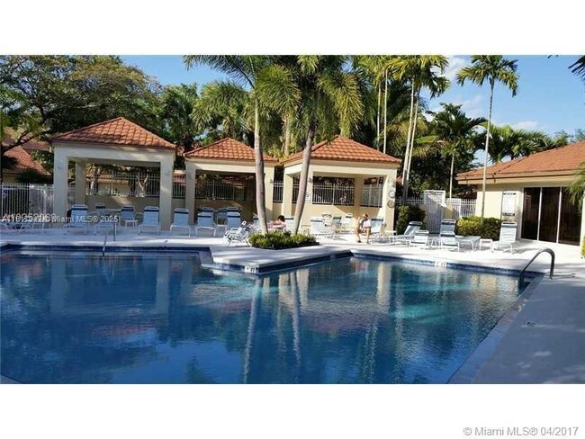 Building Photo - 985 NW 93rd Ave