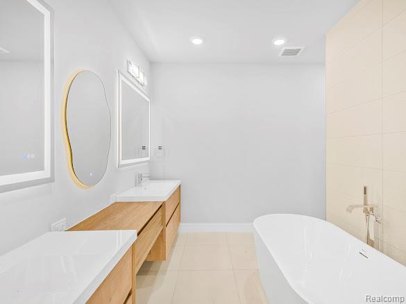 Building Photo - 953 Smart Town Dr