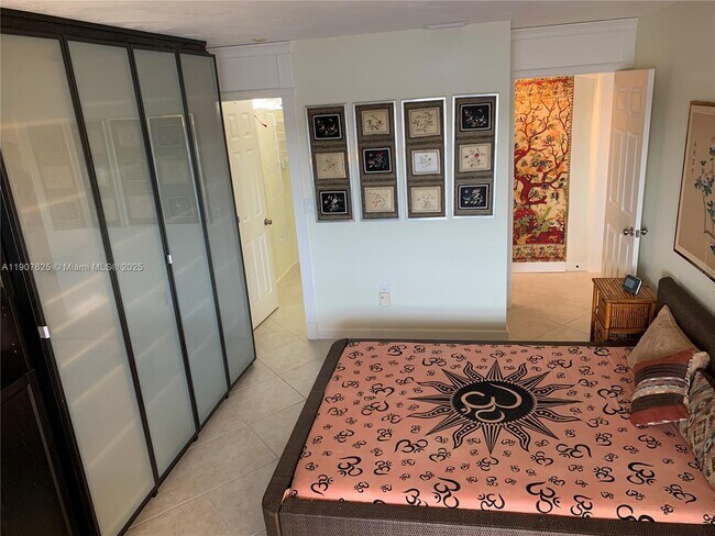 Building Photo - 5200 NW 31st Ave