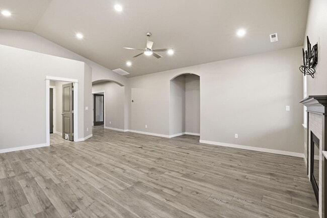 Building Photo - 4268 May Ella Lp