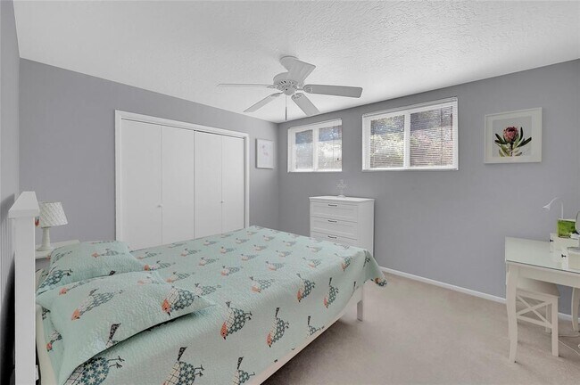 Building Photo - 11528 Riverview Dr