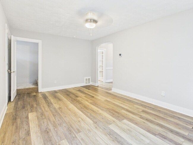 Building Photo - 100 Mardick Rd