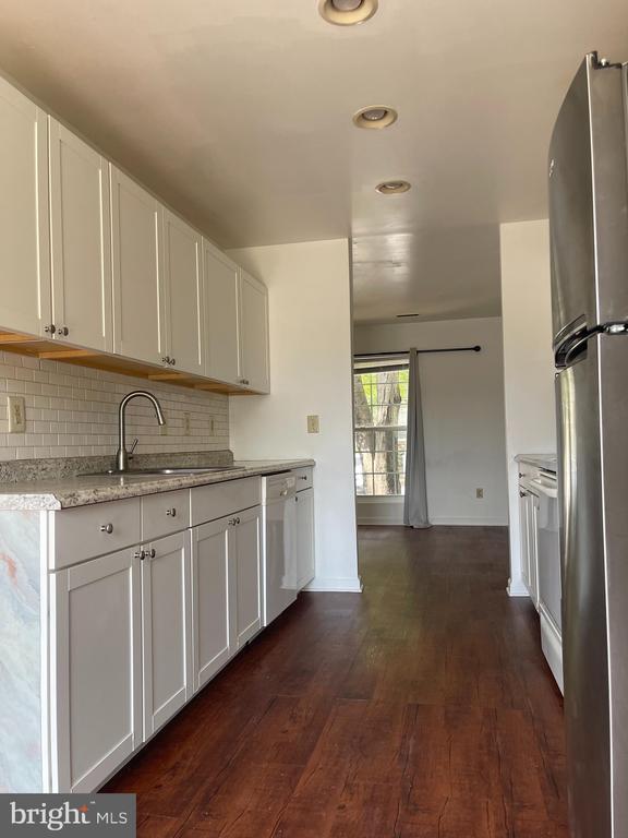 Building Photo - 113 Hartford Ct