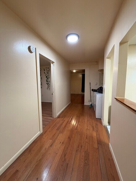 Building Photo - 173 Madison Ave