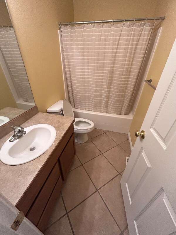 Building Photo - 517 Meadowview Ln