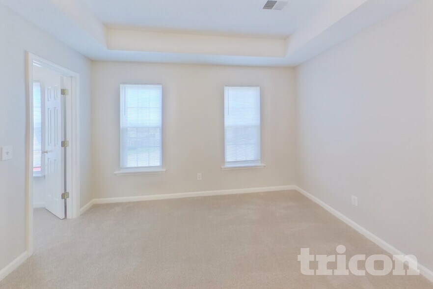 Building Photo - 163 Brooksong Dr
