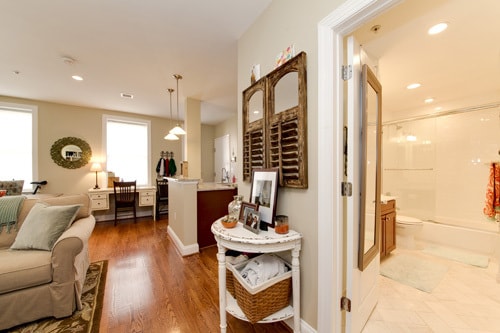 Building Photo - 1840 Vernon St NW