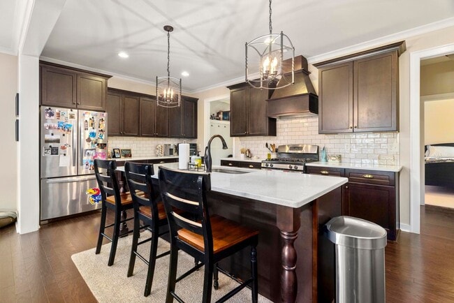 Building Photo - Beautiful 4Bed/3Bath Home M