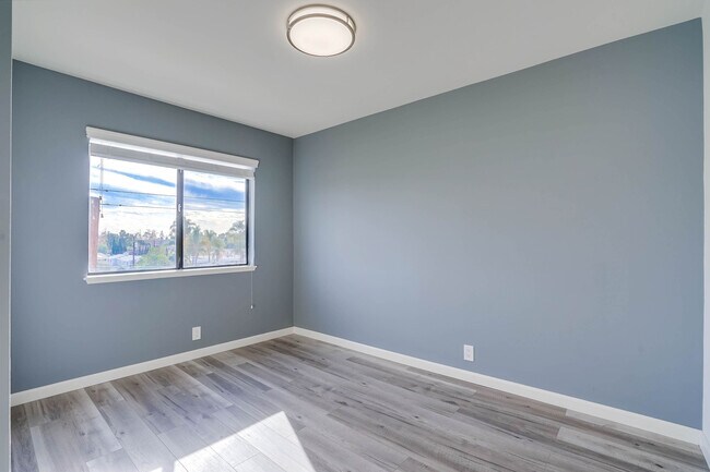 dinning room - 524 Venice Way